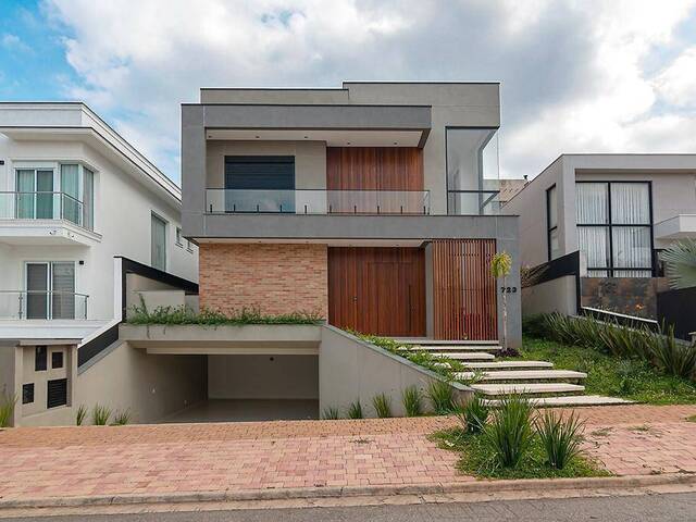 #14 - Casa para Venda em Santana de Parnaíba - SP