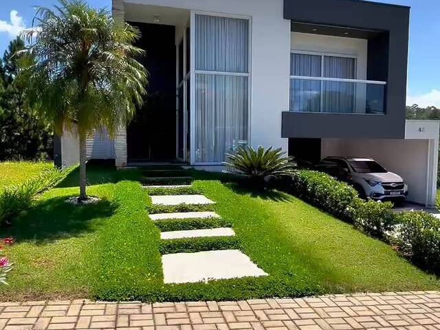 Casa para Venda em Santana de Parnaíba - 5