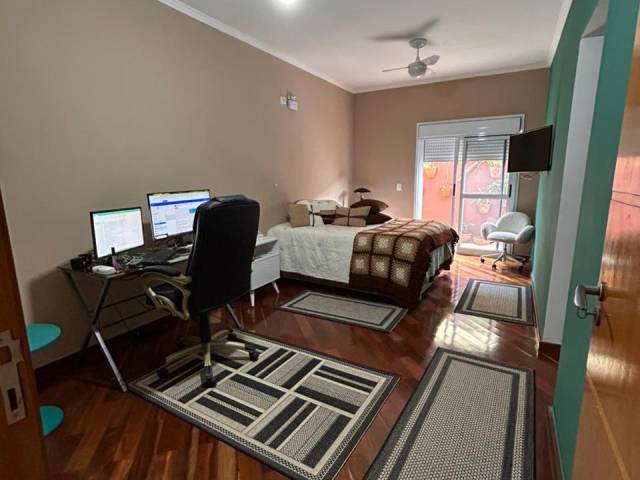 Casa para Venda em Santana de Parnaíba - 5