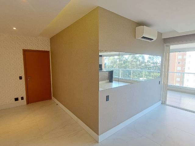 Apartamento para Venda em Santana de Parnaíba - 4