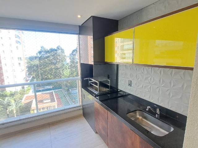 Apartamento para Venda em Santana de Parnaíba - 5